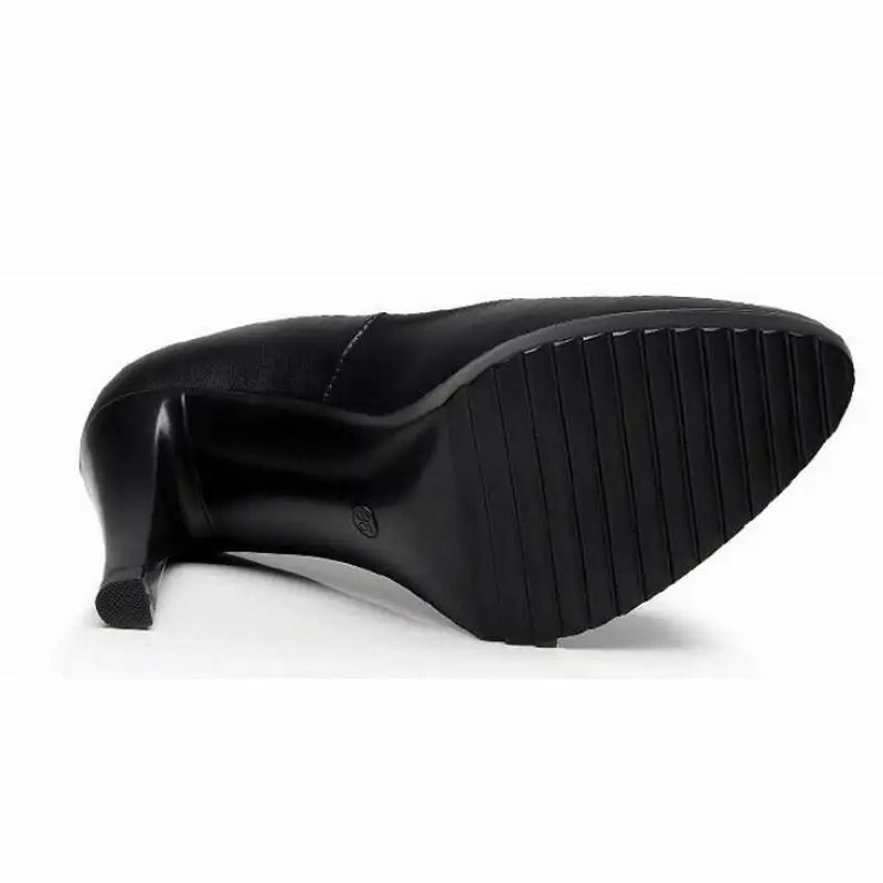 Sapatos Femininos de Couro Scarpin