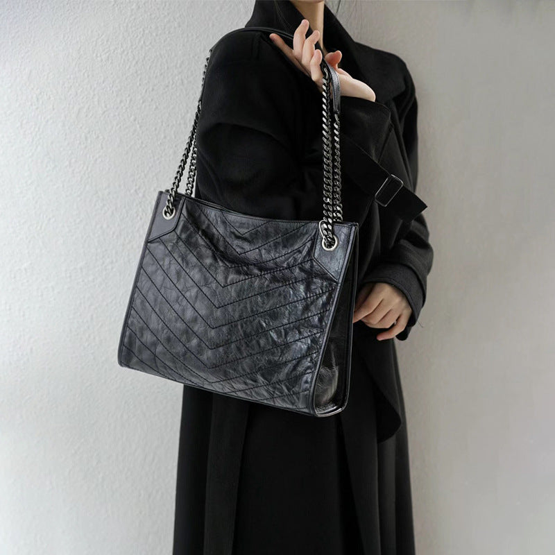 Valmont Hobo – Genuine Leather Bag