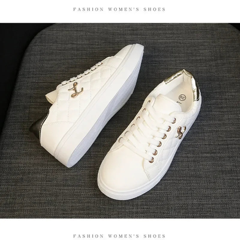 Lilly Sneakers - Elegant, Fashionable and comfortable