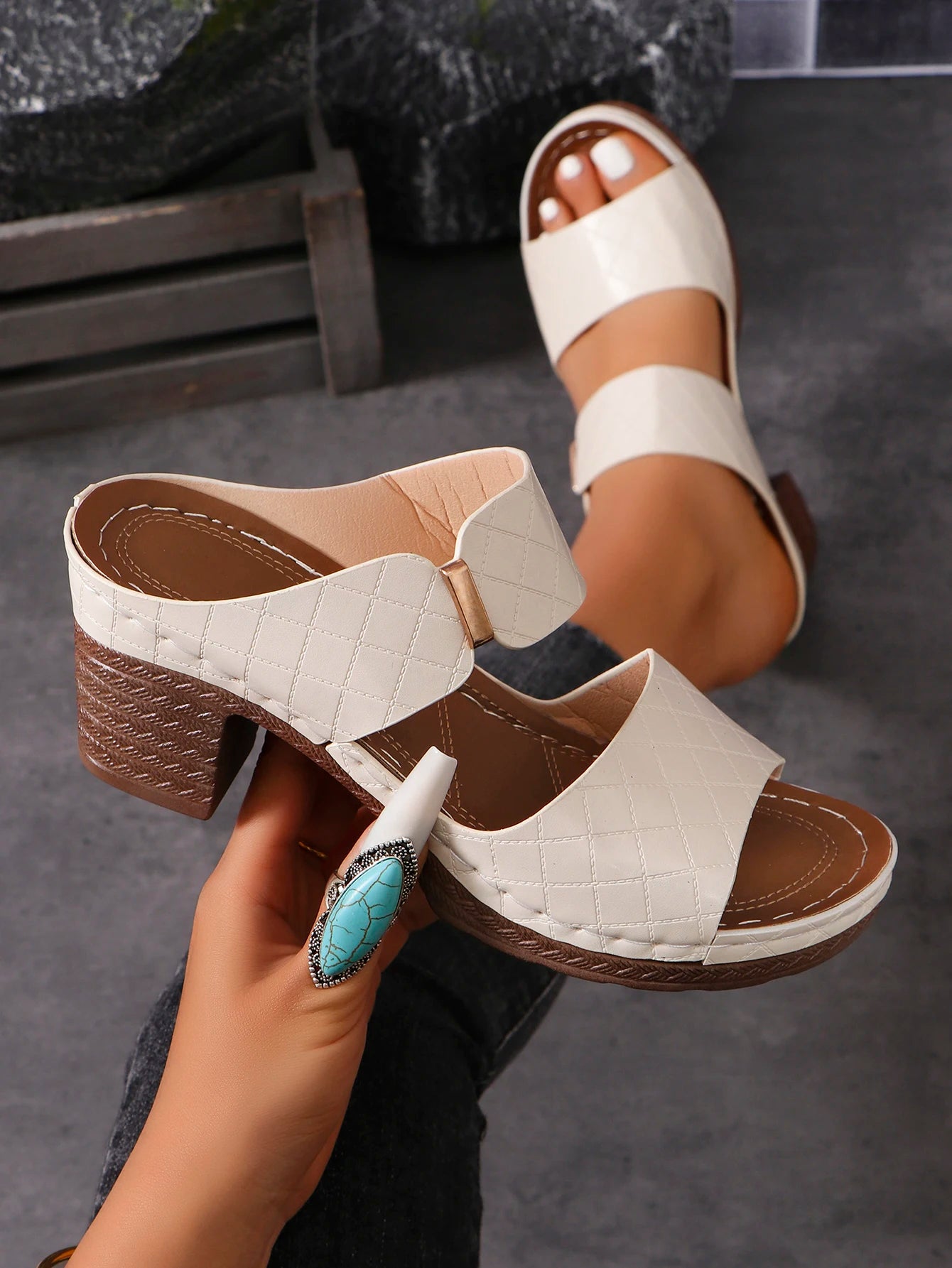 Partlani Sandals