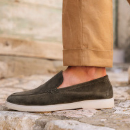 Lusitanna Classic - Men's Suede Loafer
