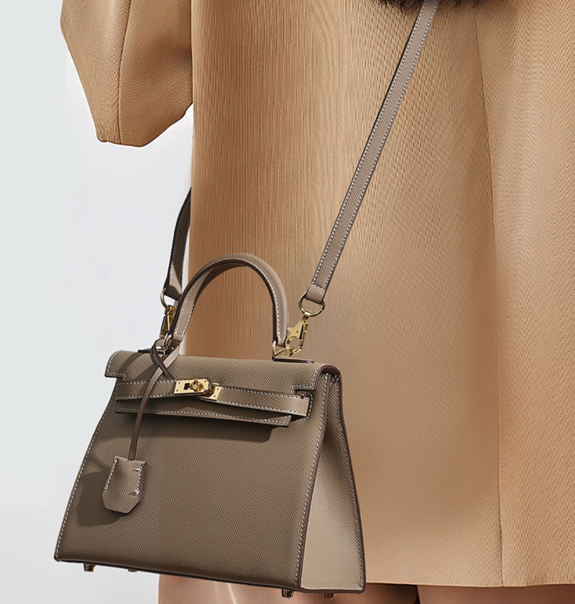Grace Classique – Bolsa em Couro Genuíno Estilo Epsom