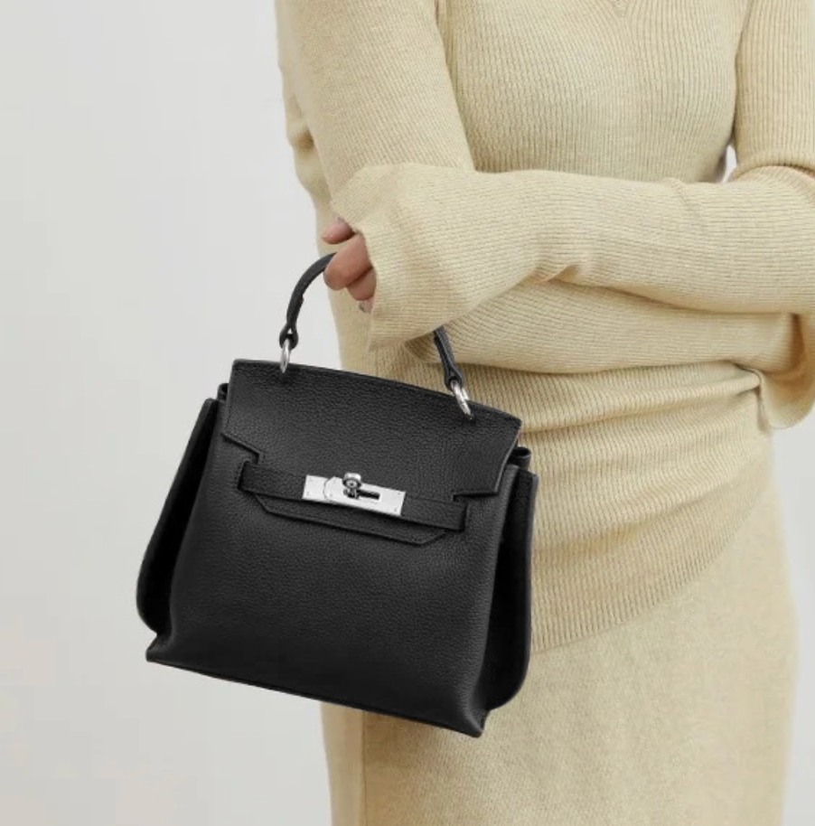 Vittoria Mini – Bolsa em Couro Togo