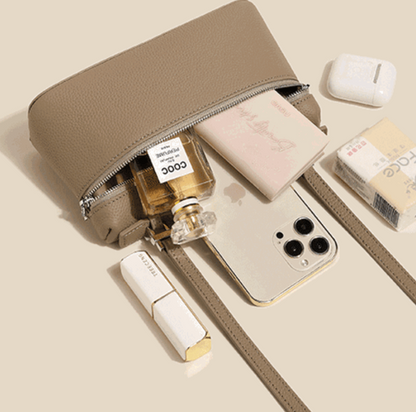 Élise Mini – Bolsa Compacta em Couro Bovino Full-Grain