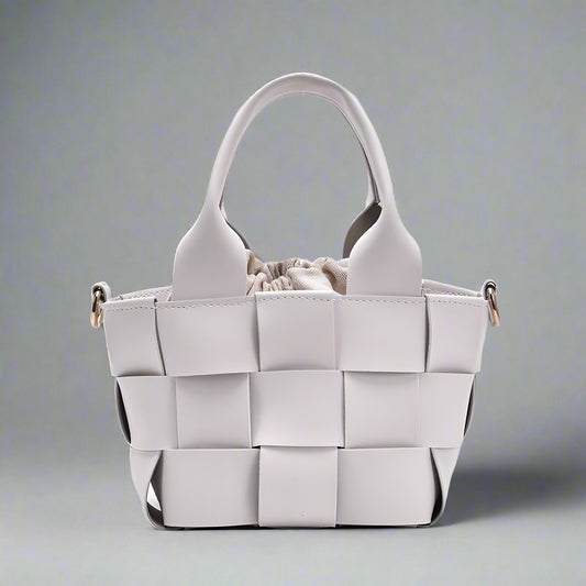 Bolsa Gonzo ( Tiracolo Pequena Trançada em Couro Vegan )