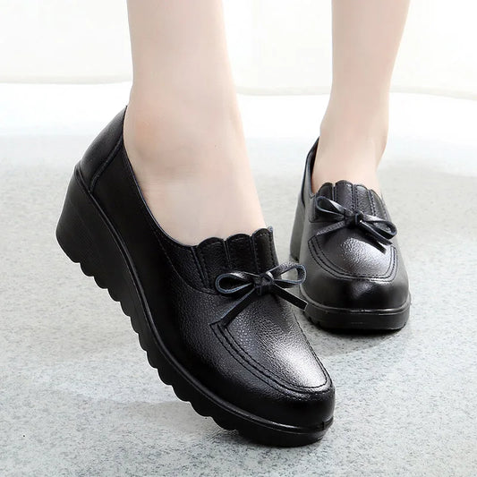 Chaussures compensées à enfiler pour femmes, confortables et décontractées