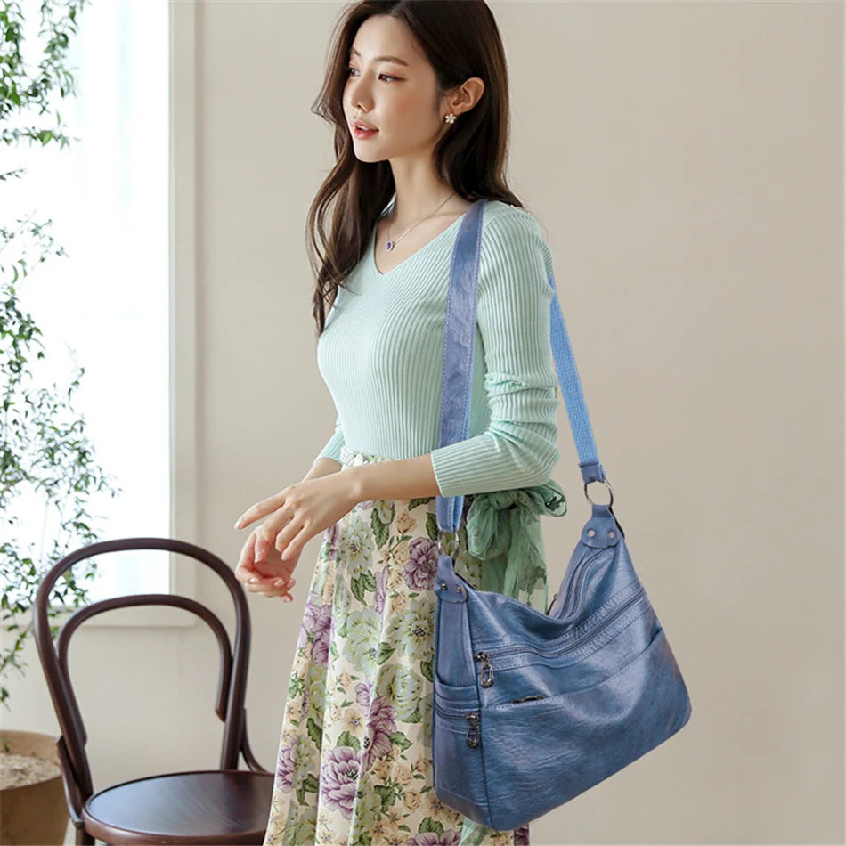 Vera Vintage – Elegant Hobo Bag