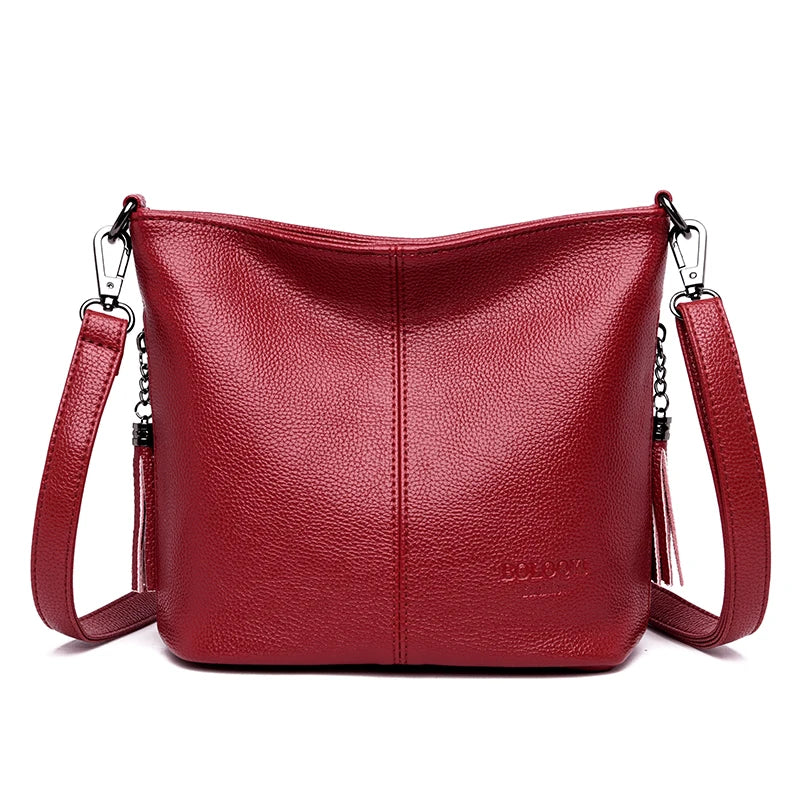 Bolsa "Lany Soft Tassel" – Elegância Casual com Estilo
