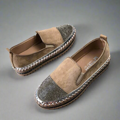 Clarissa Classy Star Serenna Sneakers - Elegant and Comfortable