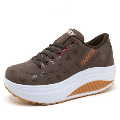 Vienna - Super Comfortable Tennis Shoes