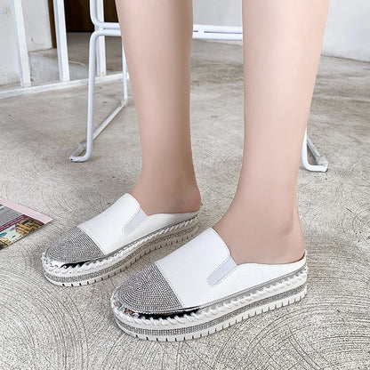 Clarissa Augusta Star Sneakers - Elegant and Comfortable