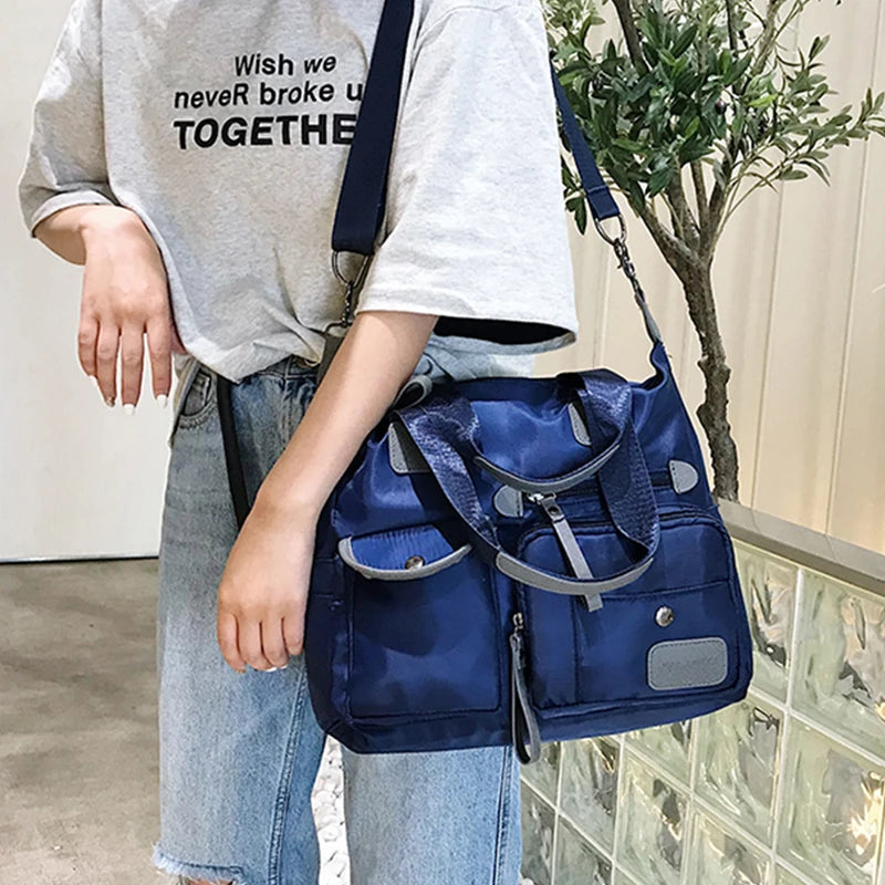 Urban Nylon Bag – Retro Elegance