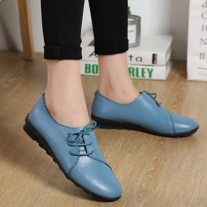 Olga Marie - Casual Sneakers