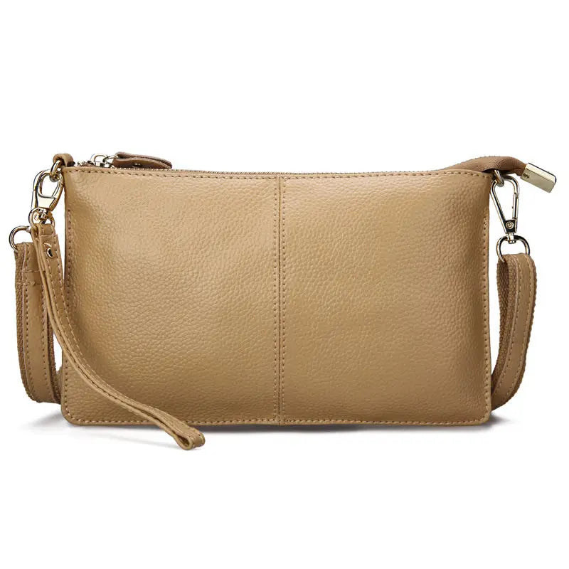 Clutch Helena – Elegância Casual em Couro genuíno