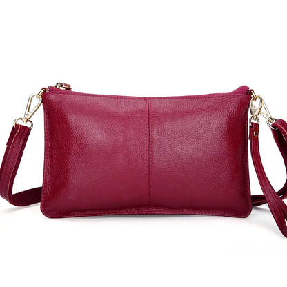 Clutch Helena – Elegância Casual em Couro genuíno