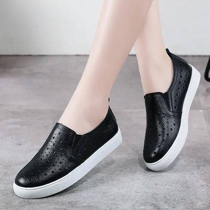 Art Olivia Sneakers - Stylish, Fashionable and comfortable