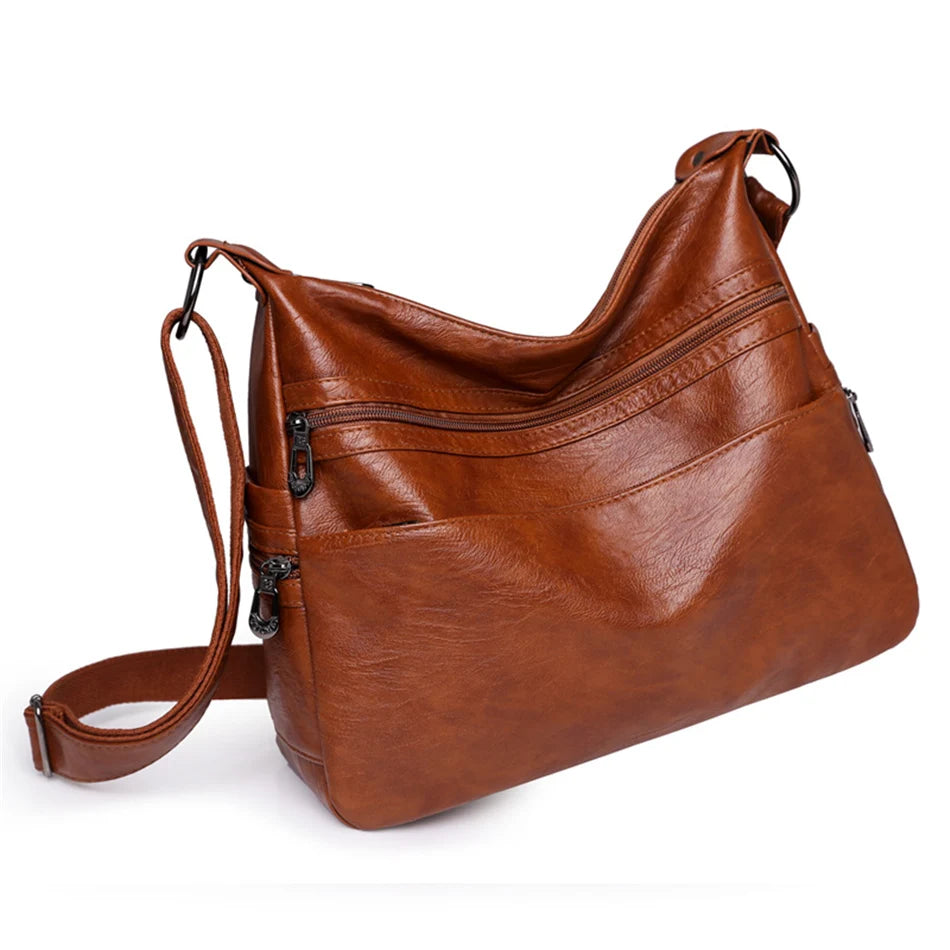 Vera Vintage – Elegant Hobo Bag