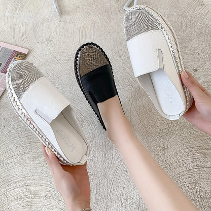 Clarissa Augusta Star Sneakers - Elegant and Comfortable