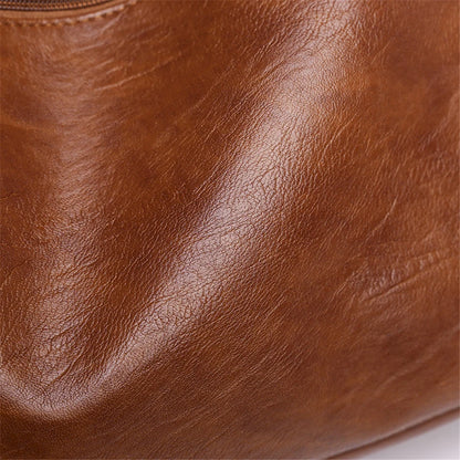 Vera Vintage – Elegant Hobo Bag