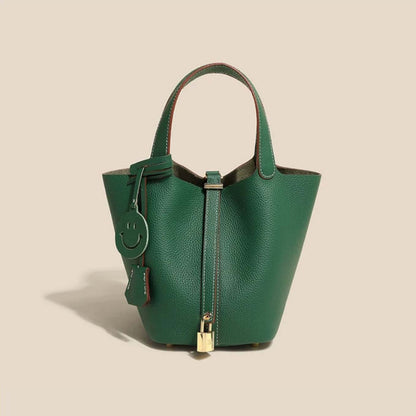 Camille Bucket – Bolsa Bucket em Couro Bovino Full-Grain