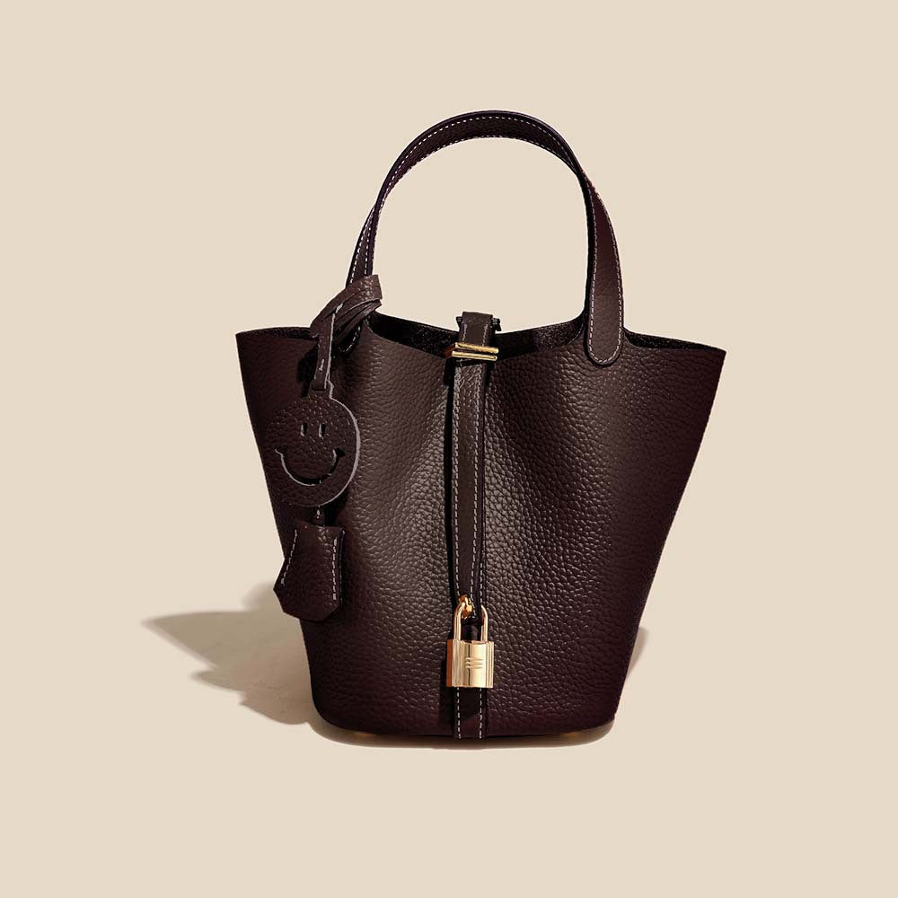 Camille Bucket – Bolsa Bucket em Couro Bovino Full-Grain