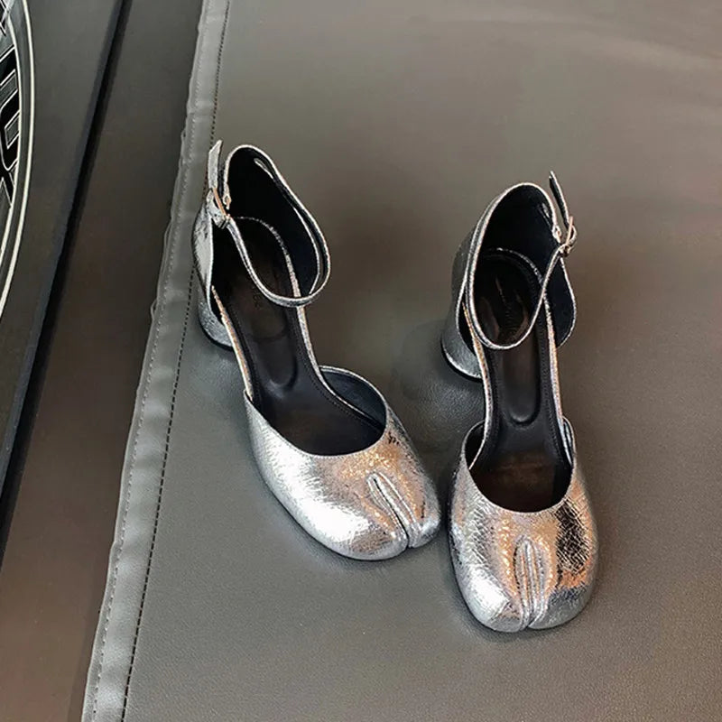 Aurora Elegance - Sapatos Mary Jane em Verniz