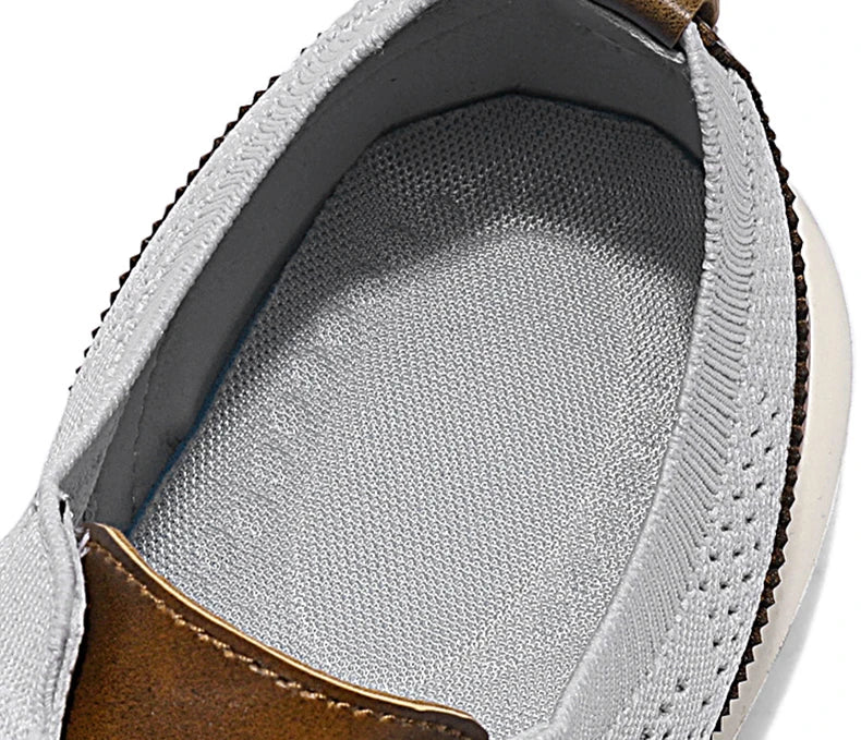 Lusitanna Urban Slip Sneaker