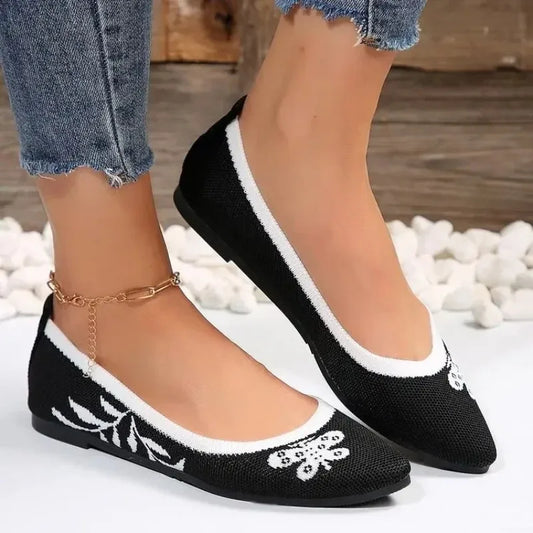 Noir - Chaussure de style ballerine très élégante et confortable. 