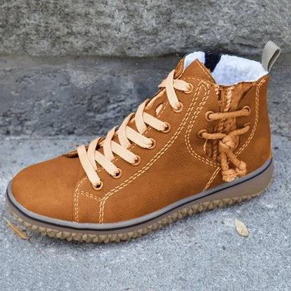 Pico Mountain Boot ⭐ - Waterproof and Lined