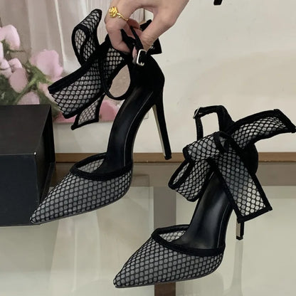 Zirem – Sapatos Elegantes em Rede Floral