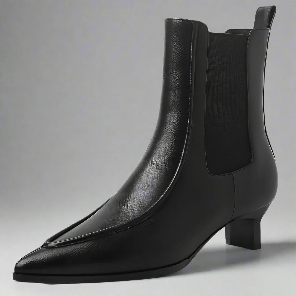 Valeria Daux - Elegant Genuine Suede Boot