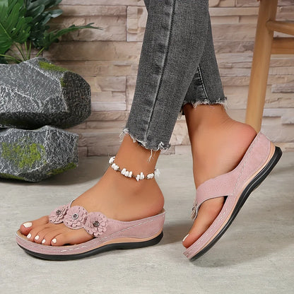Saratte - Super Comfortable and Cool Flip-Flops