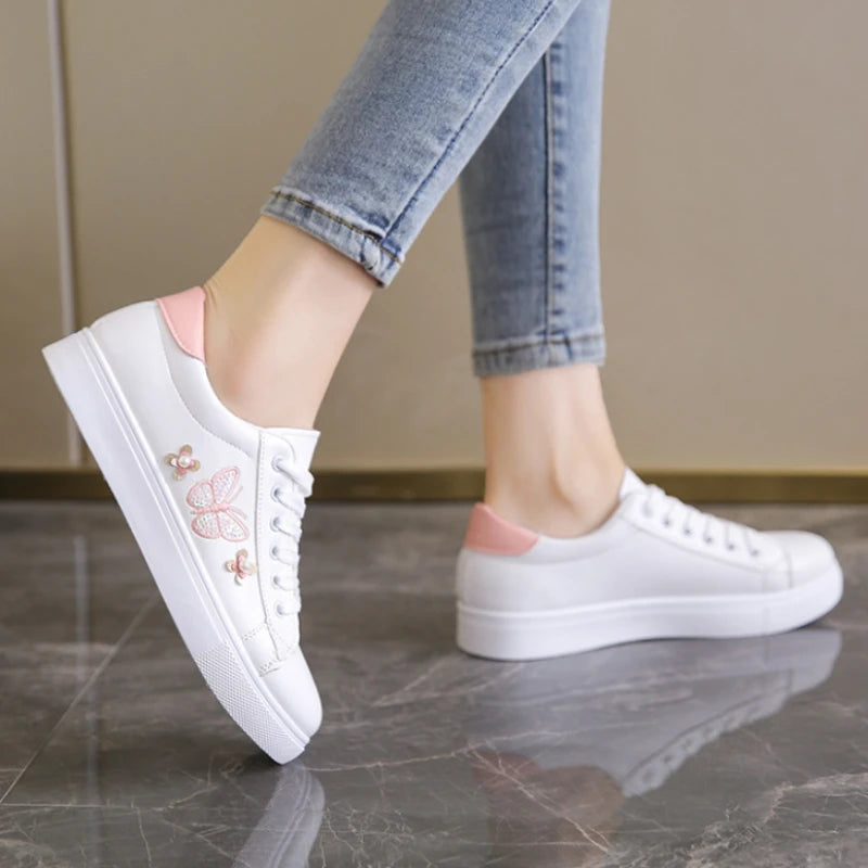 Julinha Sneakers - Fresh and comfortable