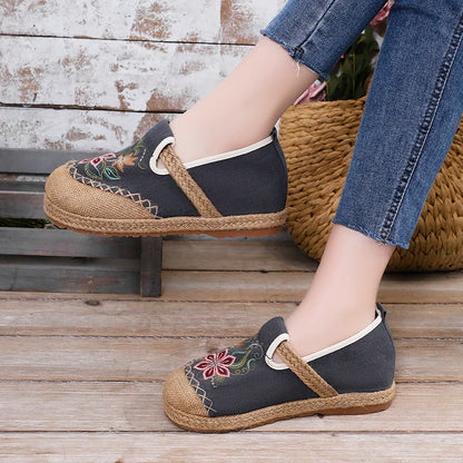 Aurora Marie 2 - Super Comfortable and Stylish Sneakers