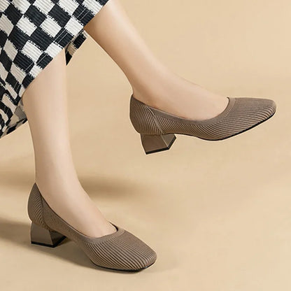 Miss Retro - Very Elegant and Comfortable Block Heel Shoe