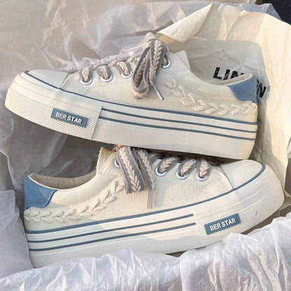Clara Marie - Casual Sneakers
