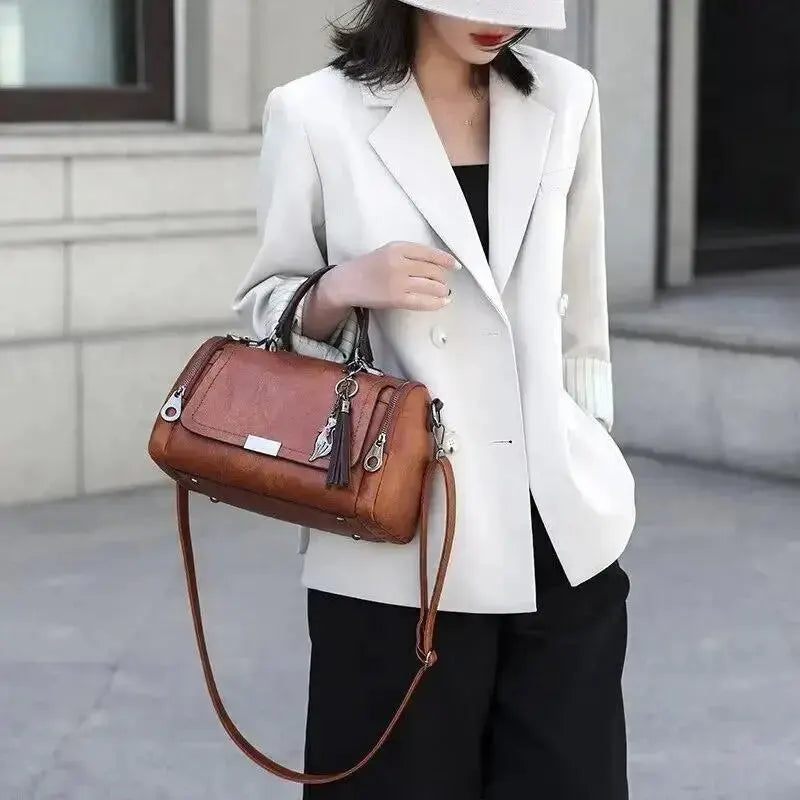 Sofia Tassel Bag – Casual Elegance