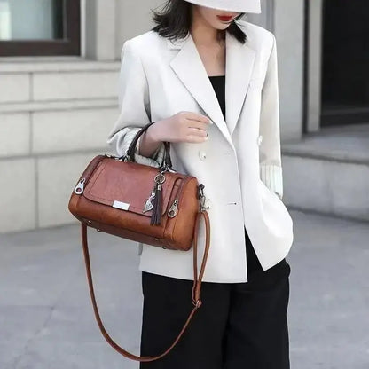 Sofia Tassel Bag – Casual Elegance