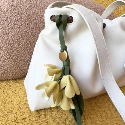 Pendentif sac à main fleuri en cuir PU, marque originale, design exquis, fait main, pendentif fleur artificielle osmanthus tulipe porte-clés
