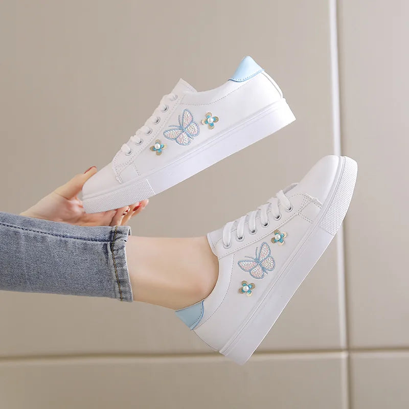 Julinha Sneakers - Fresh and comfortable
