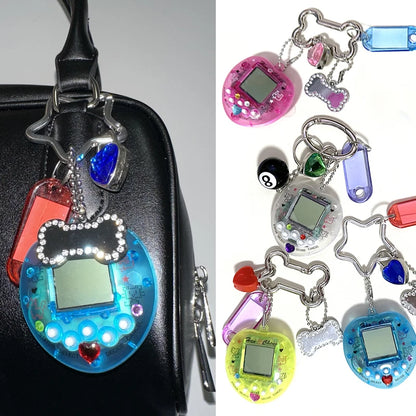 Lusitanna Pixel Charm – Interactive Retro Keychain