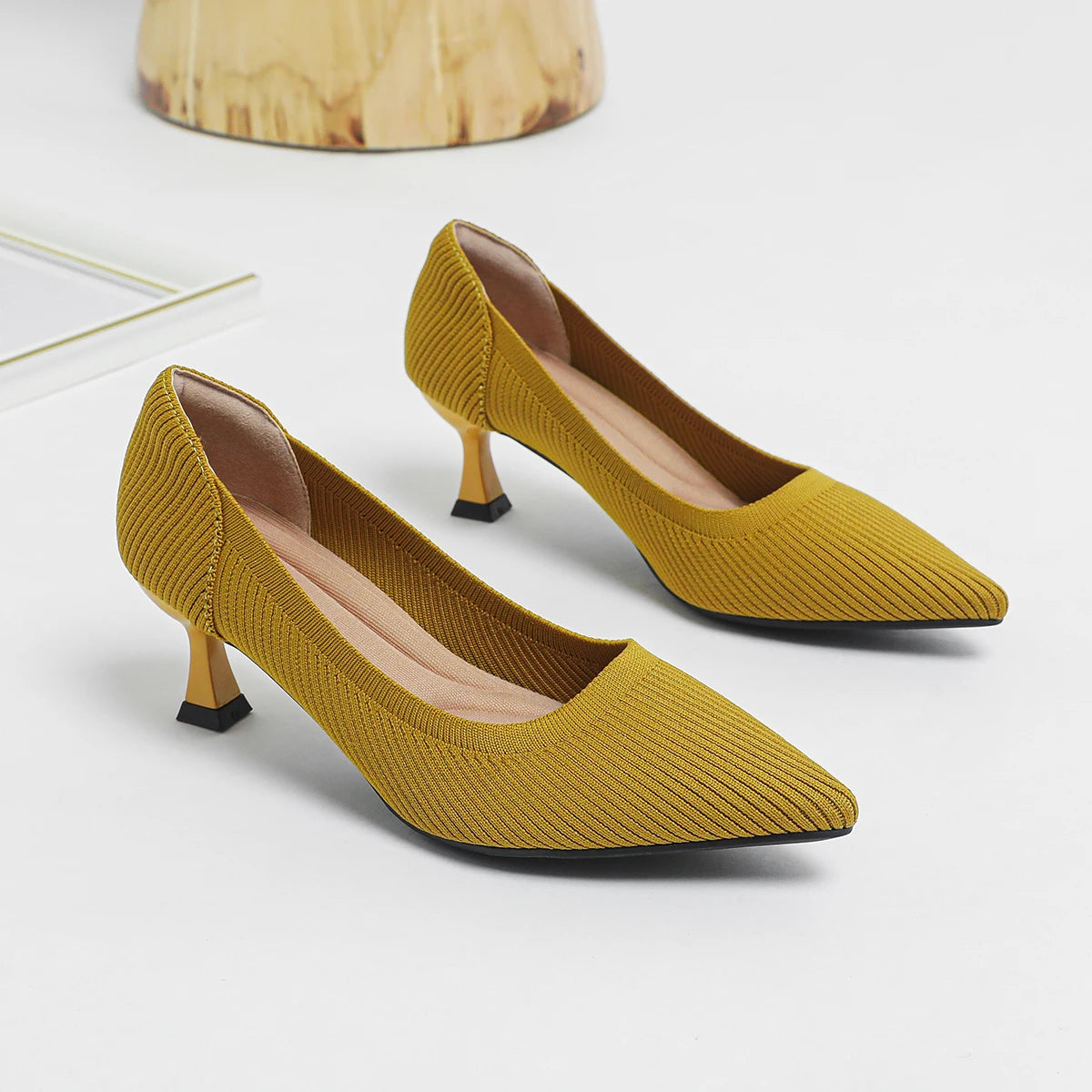 Escarpins Diana Isadora à talons aiguilles - Chaussures à talons moyens très élégantes et confortables