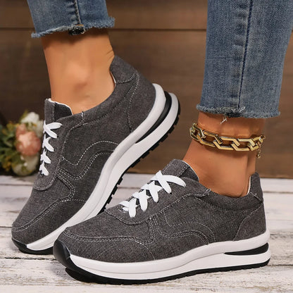 Lia Sneakers - Cool and comfortable