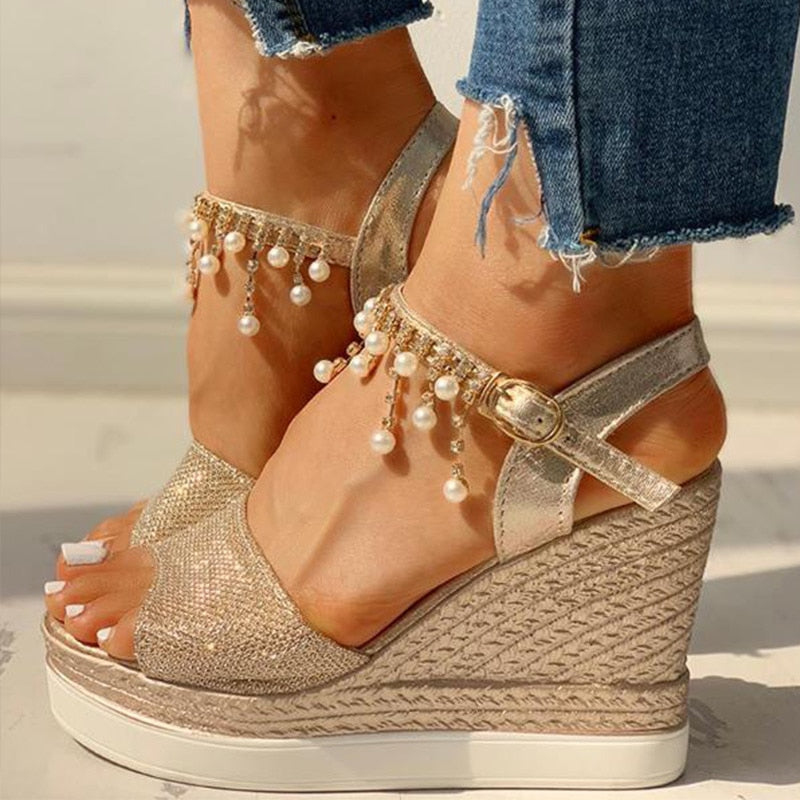 Platform Sandals - Pérola Stella