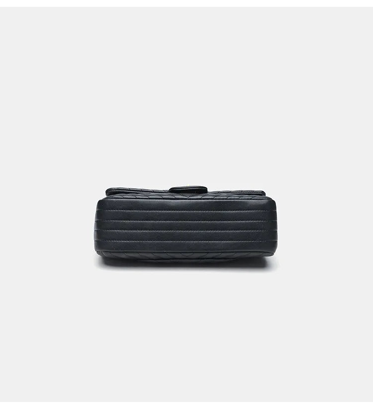 Véronique Chain – Genuine Leather Bag