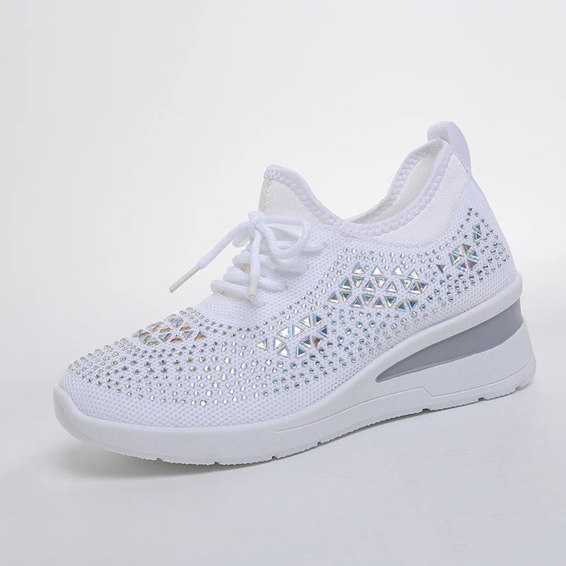 Lumière – Sapatos de Mulher com Cristais e Sola Elevada