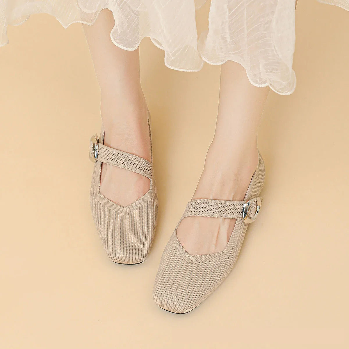Victoria 2025 - Very elegant and comfortable Mary Jane style shoe