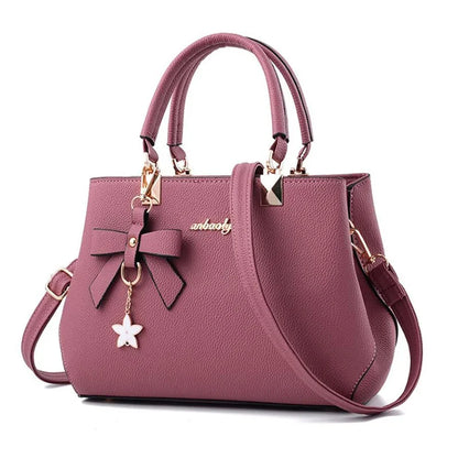 Laura Bag – Casual Elegance