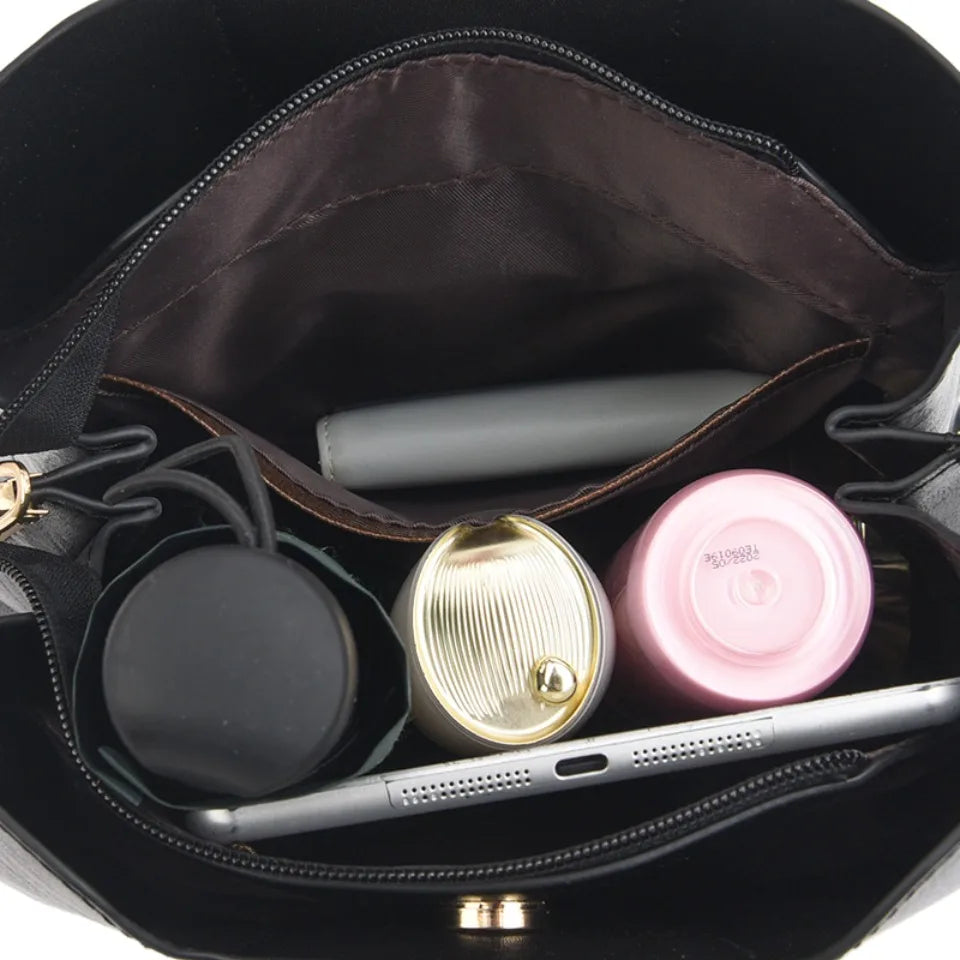Valeria Tote – Elegant Handbag and Crossbody Bag