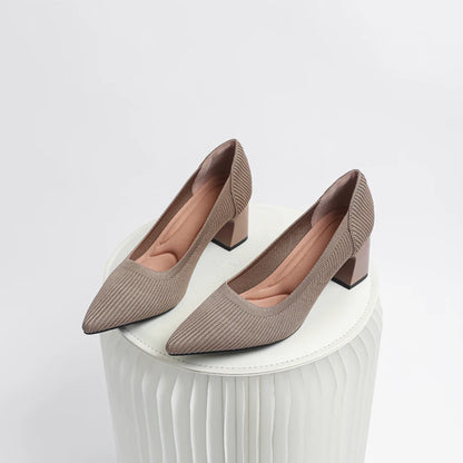 Victoria Pump - Very Elegant and Comfortable Mid-Heel Shoe